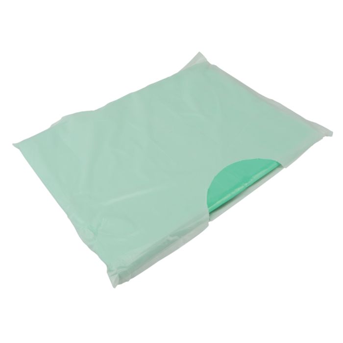 Shield® Green Medium Duty Aprons in a Pack ‑ 27" x 42" - Pack of 100
